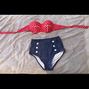 Pin Up Girl Bikini Set